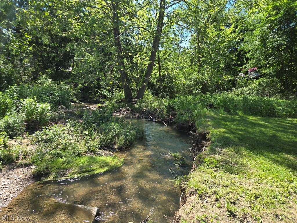 201 Ridgewood Drive Amsterdam OH 43903