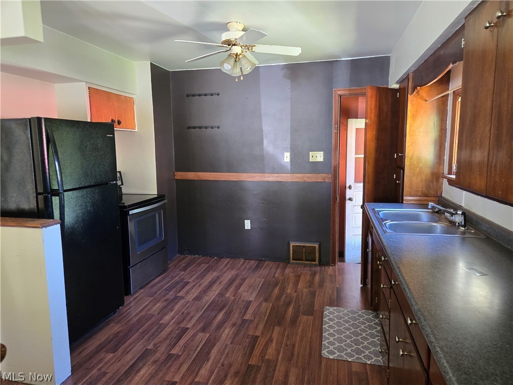 201 Ridgewood Drive Amsterdam OH 43903