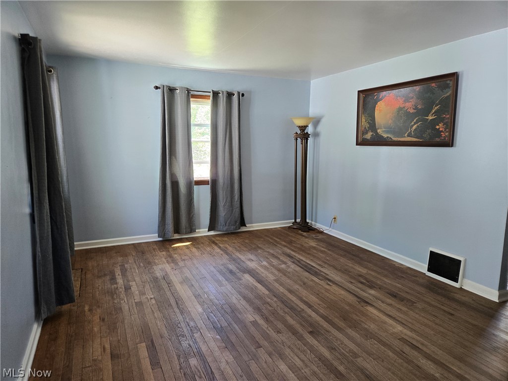 201 Ridgewood Drive Amsterdam OH 43903
