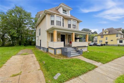 10322 Colonial Avenue Cleveland OH 44108