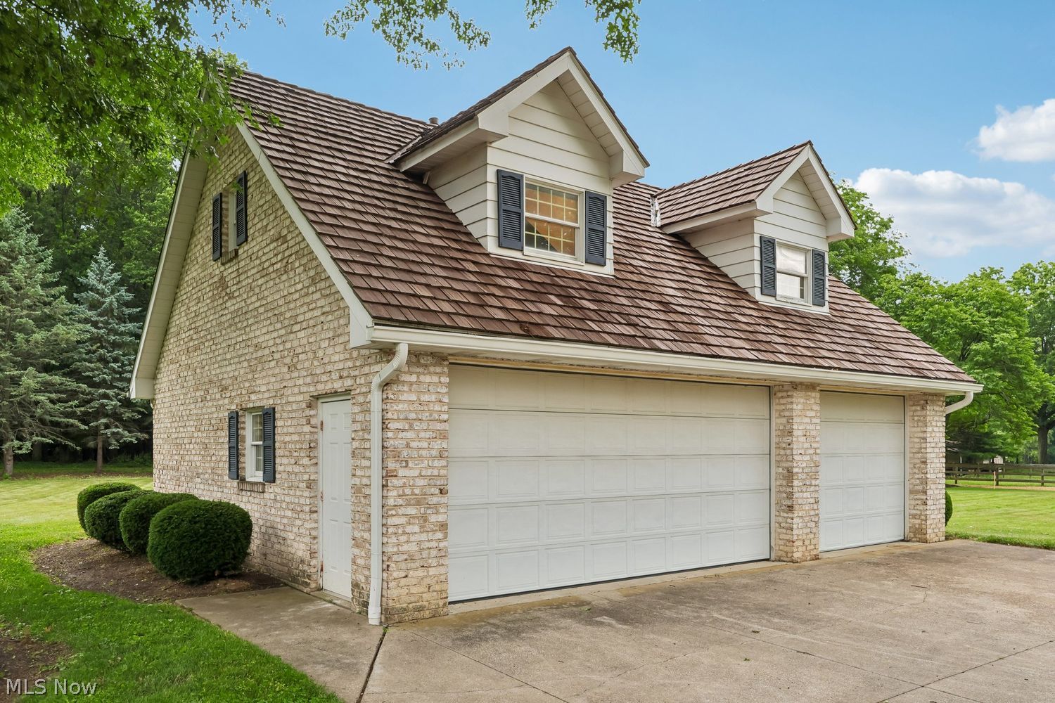 4551 Shaw Road Akron OH 44333
