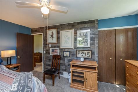 4813 Center Road Brunswick OH 44212