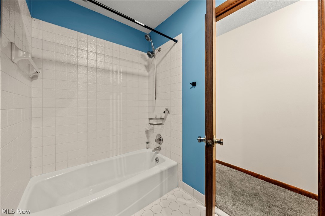 5062 Lansdowne Drive Solon OH 44139