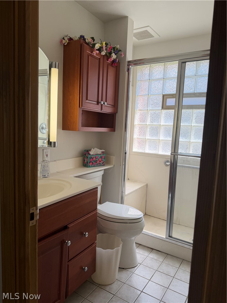 26822 Russell Road Bay Village OH 44140