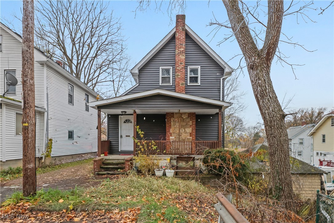 286 Alhambra Way Akron OH 44302