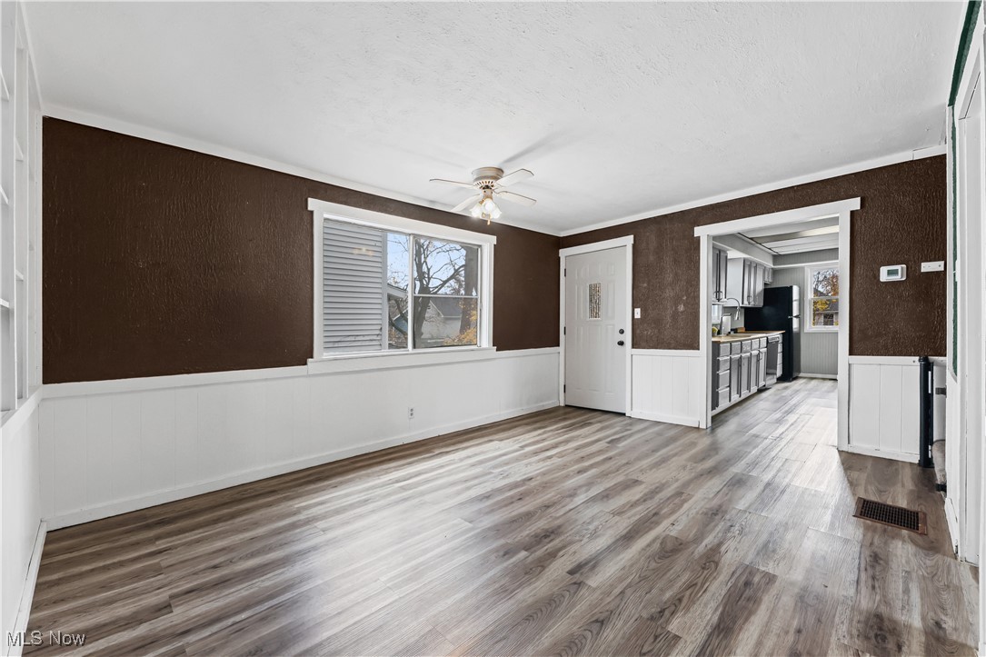 286 Alhambra Way Akron OH 44302