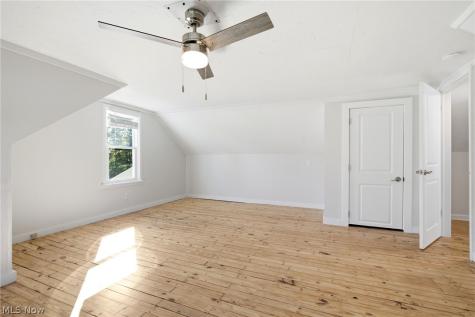 4276 Grove Avenue Willoughby OH 44094