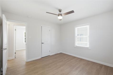 4276 Grove Avenue Willoughby OH 44094