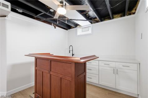 4276 Grove Avenue Willoughby OH 44094