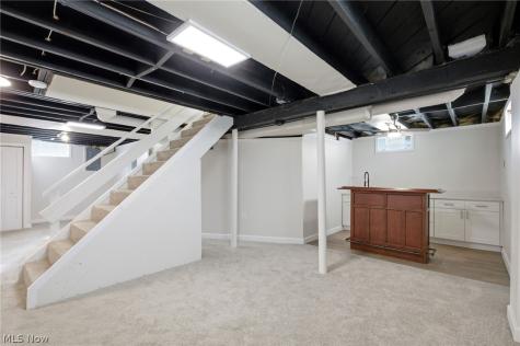 4276 Grove Avenue Willoughby OH 44094