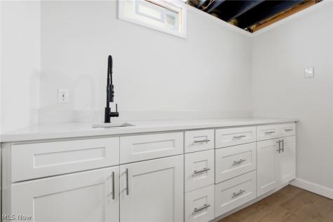 4276 Grove Avenue Willoughby OH 44094