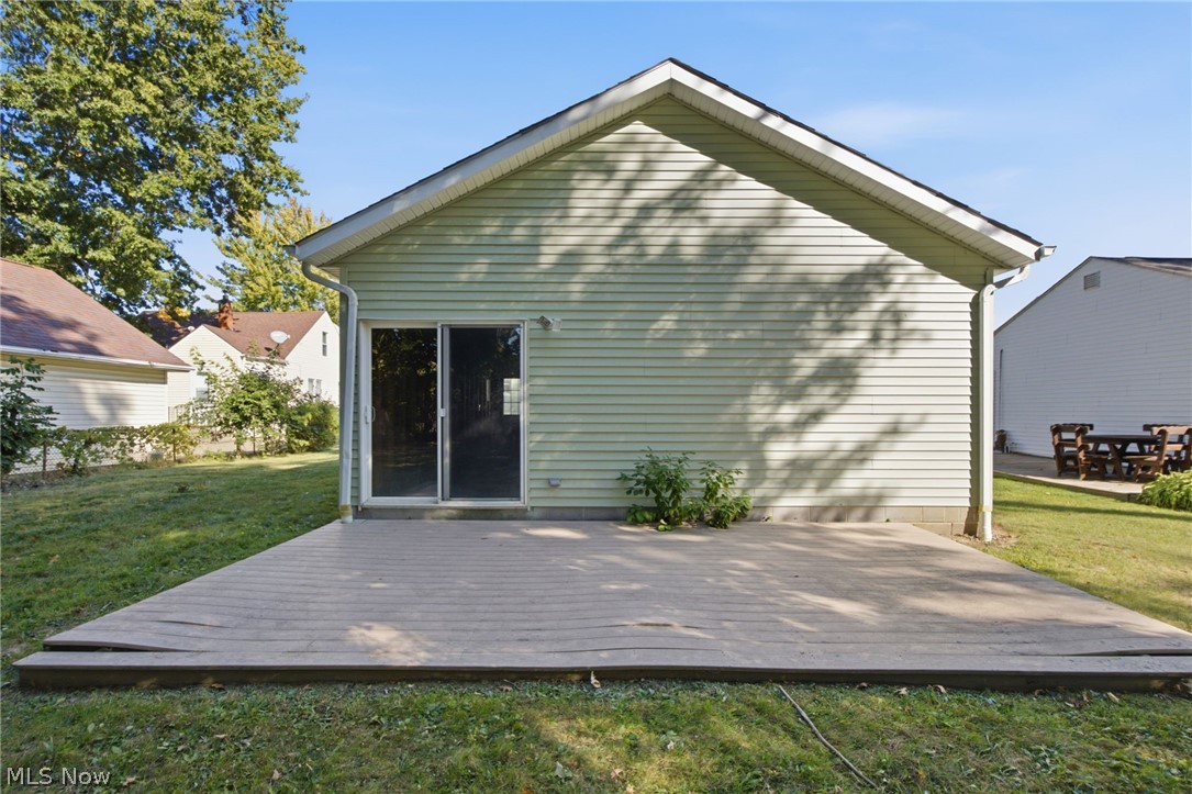 4276 Grove Avenue Willoughby OH 44094