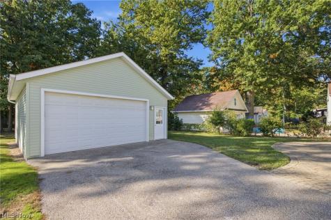 4276 Grove Avenue Willoughby OH 44094
