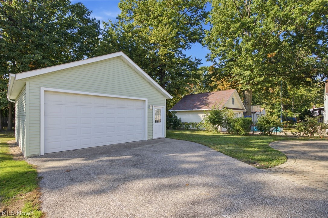 4276 Grove Avenue Willoughby OH 44094
