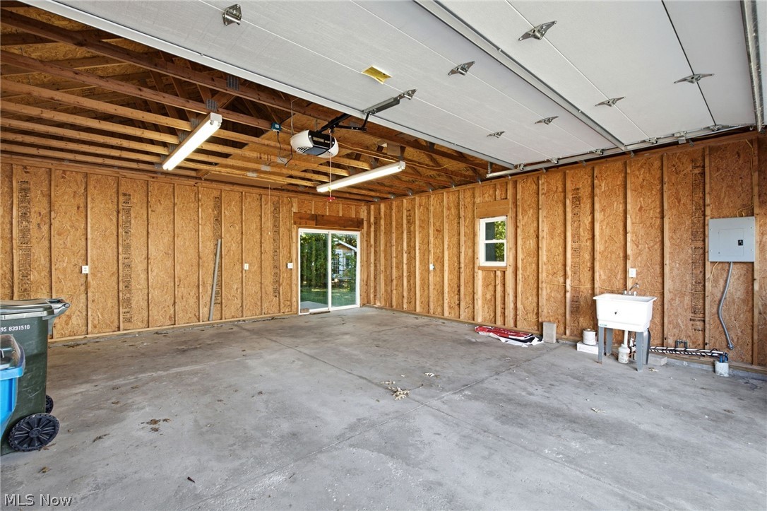 4276 Grove Avenue Willoughby OH 44094