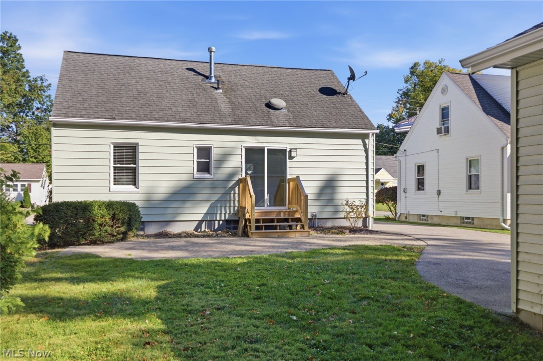 4276 Grove Avenue Willoughby OH 44094