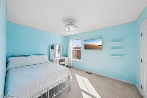 229 Brixton Way Wadsworth OH 44281