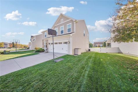 229 Brixton Way Wadsworth OH 44281