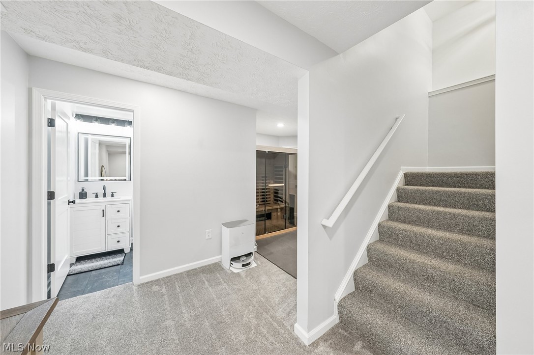 229 Brixton Way Wadsworth OH 44281