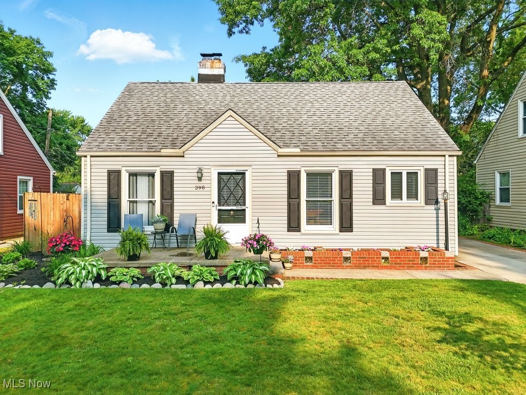 398 Foursome Avenue Akron OH 44313