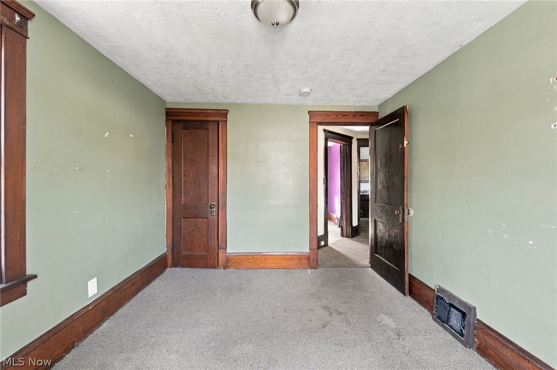 1268 Kansas Avenue Akron OH 44314