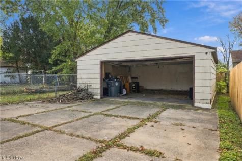 1268 Kansas Avenue Akron OH 44314