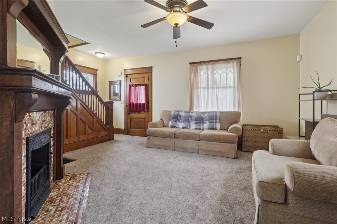 246 S Walnut Street Ravenna OH 44266
