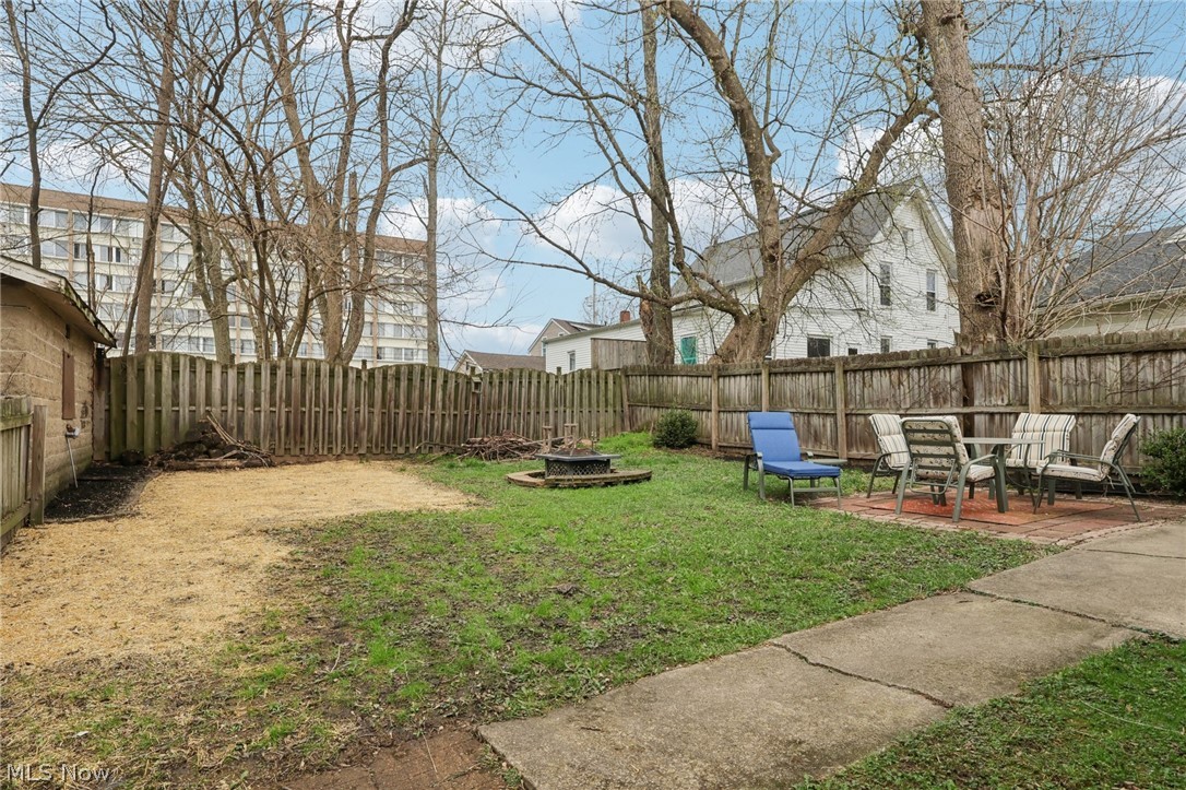 246 S Walnut Street Ravenna OH 44266