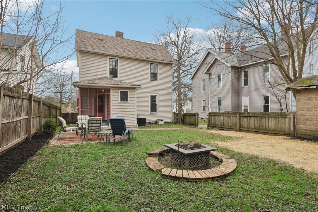 246 S Walnut Street Ravenna OH 44266