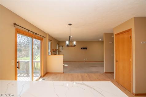 2662 Captens Street NE Canton OH 44721