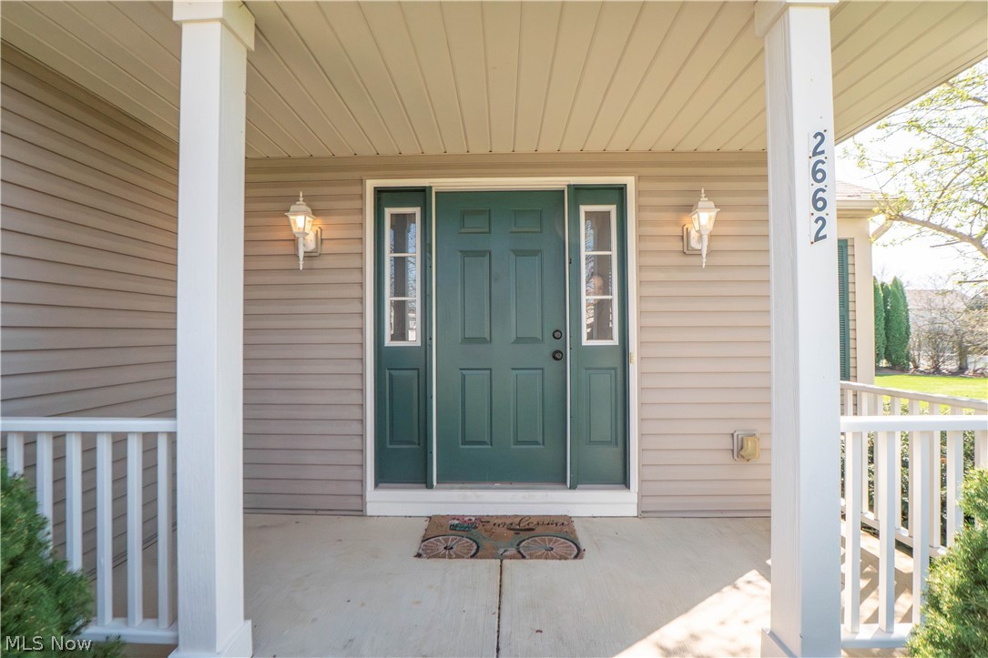 2662 Captens Street NE Canton OH 44721