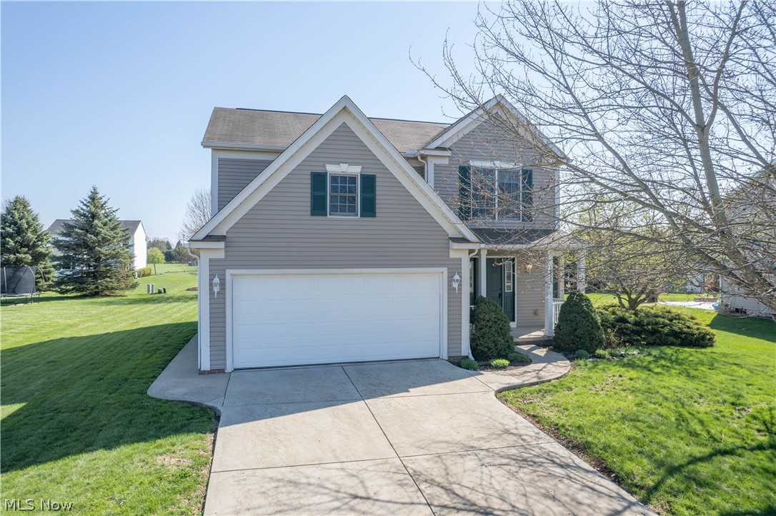2662 Captens Street NE Canton OH 44721