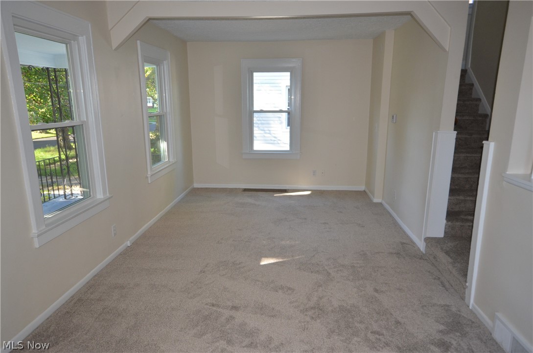 409 The Brooklands Avenue Akron OH 44305