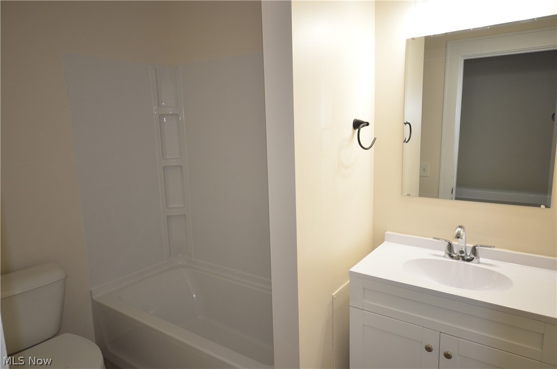 409 The Brooklands Avenue Akron OH 44305