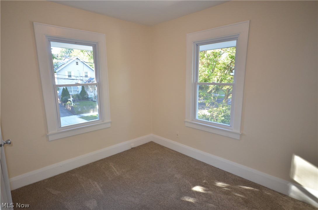 409 The Brooklands Avenue Akron OH 44305