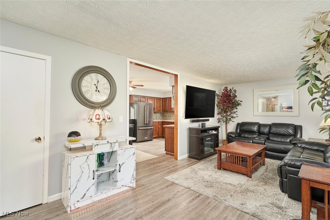 1422 Slagle Drive Akron OH 44312