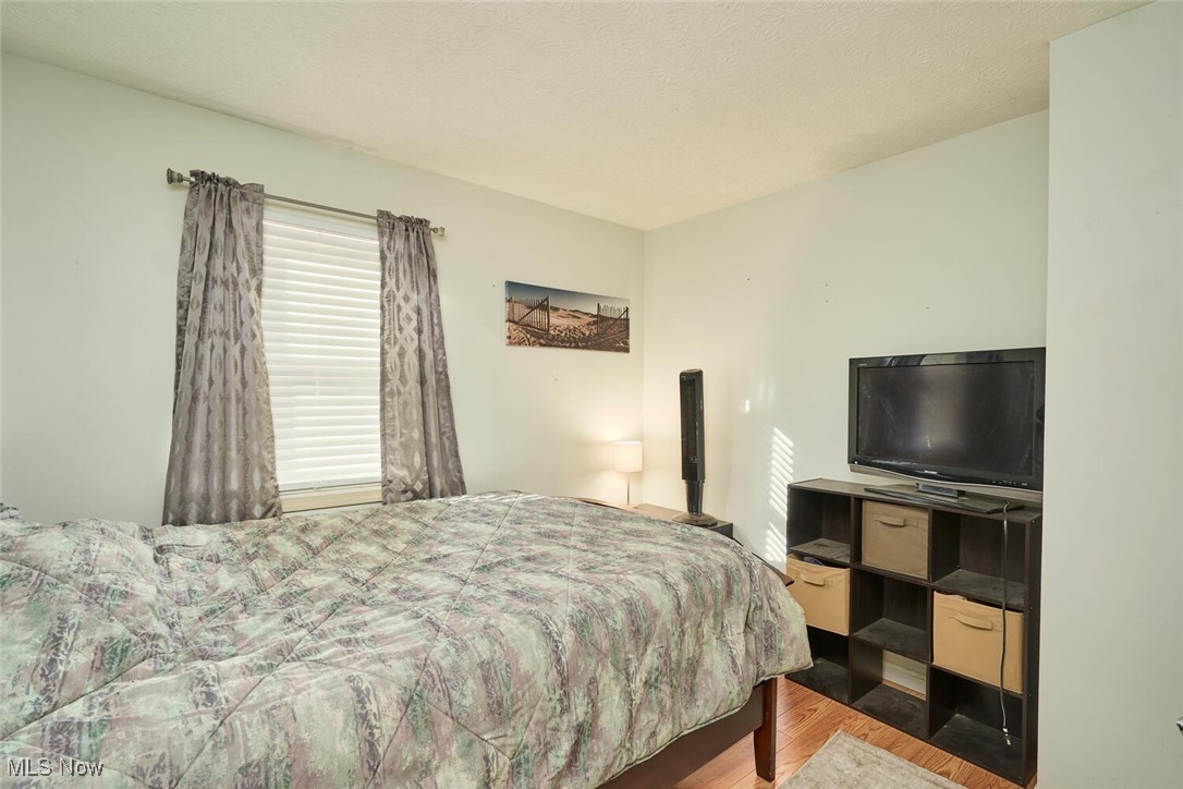 1422 Slagle Drive Akron OH 44312