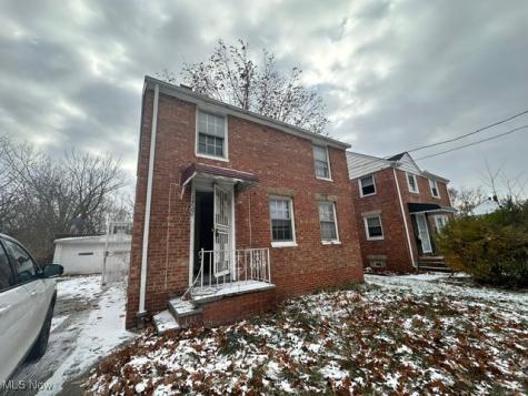 14506 Milverton Road Cleveland OH 44120