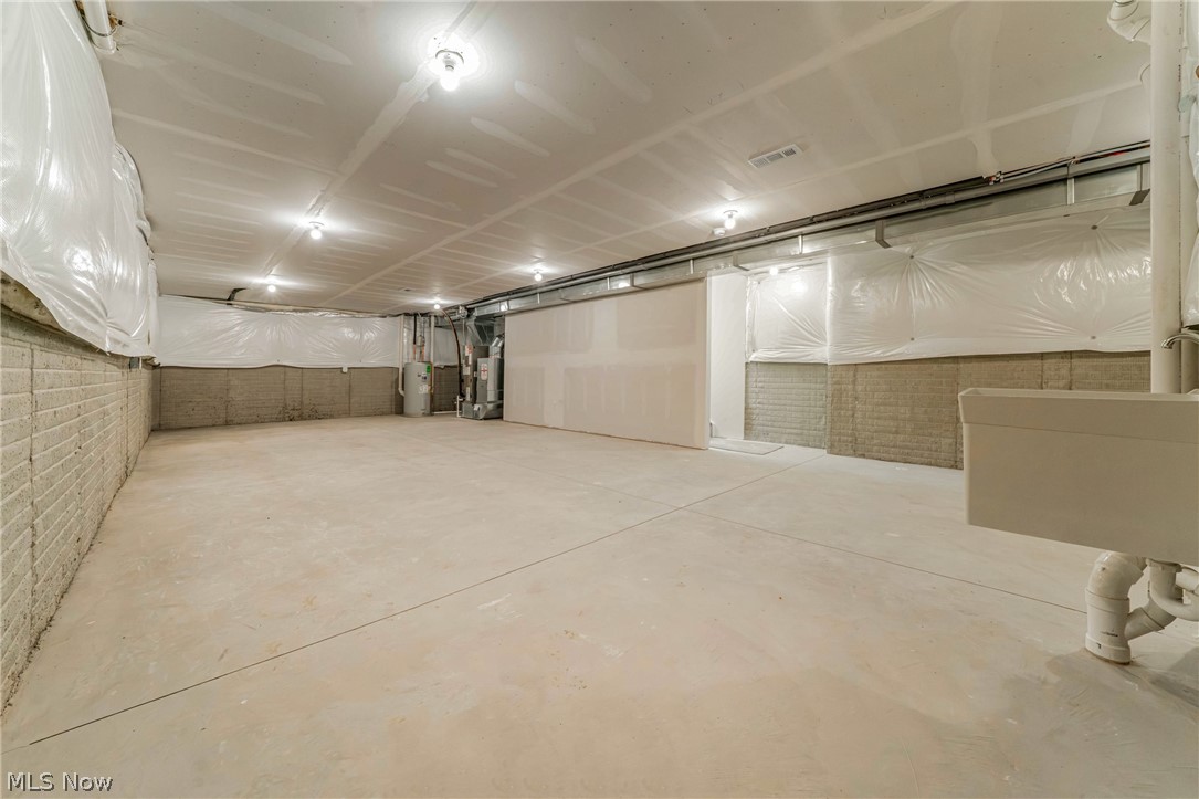 65 Talbot Drive Bedford OH 44146