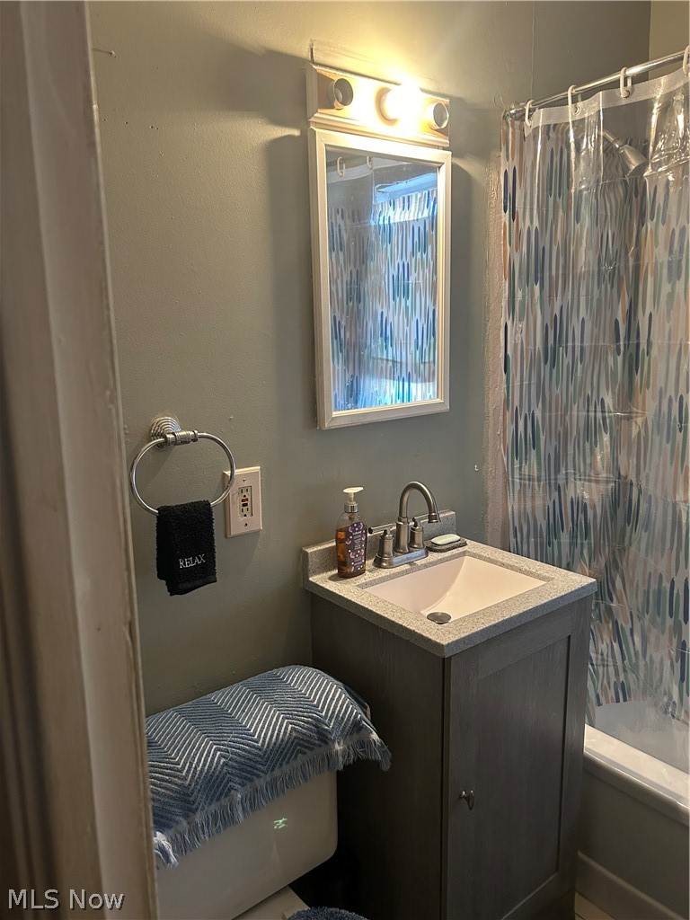 172 Best Street Bedford OH 44146