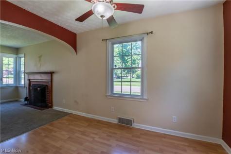 2267 15th Street Cuyahoga Falls OH 44223