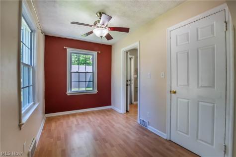 2267 15th Street Cuyahoga Falls OH 44223
