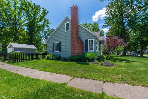 2267 15th Street Cuyahoga Falls OH 44223