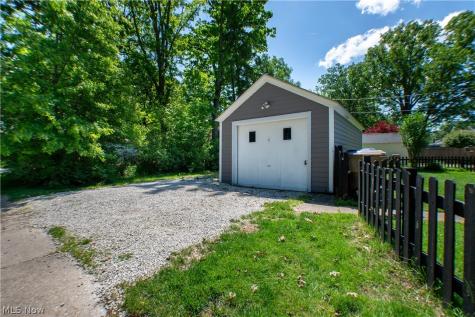 2267 15th Street Cuyahoga Falls OH 44223
