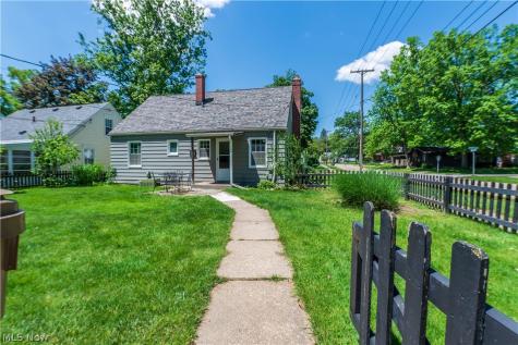 2267 15th Street Cuyahoga Falls OH 44223