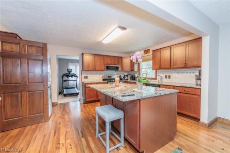9468 Potomac Drive North Royalton OH 44133