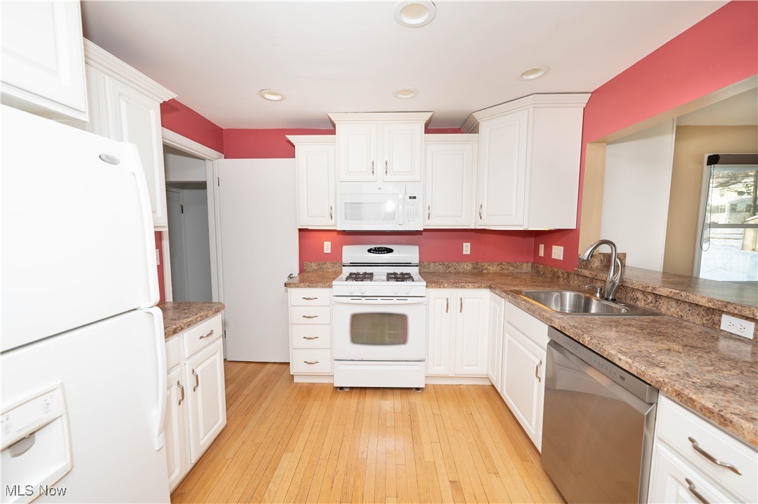 1120 Croyden Road Lyndhurst OH 44124
