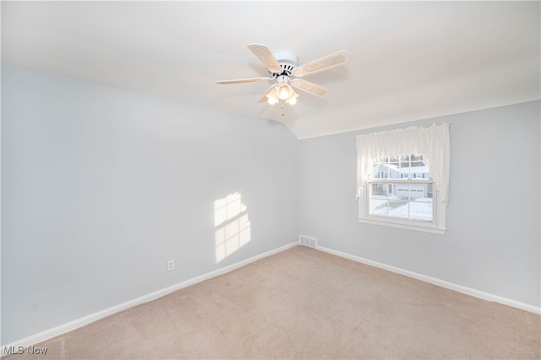1120 Croyden Road Lyndhurst OH 44124