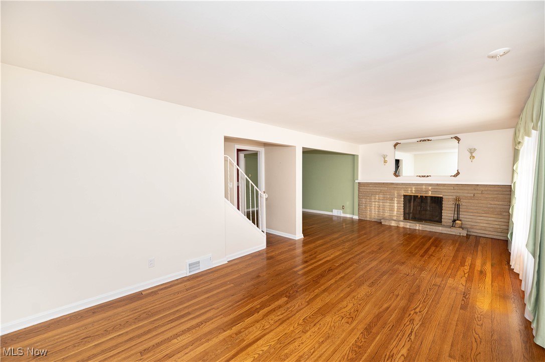 1120 Croyden Road Lyndhurst OH 44124