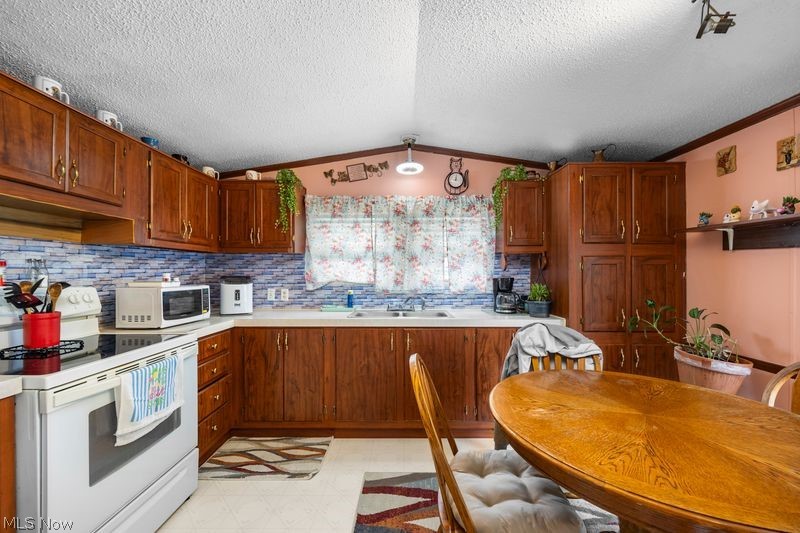 107 Township Road 810 West Salem OH 44287